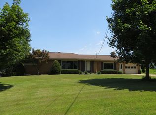 5739 Pilgrim Dr, Erie, PA 16509