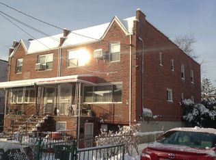 1582 E 49th St, Brooklyn, NY 11234