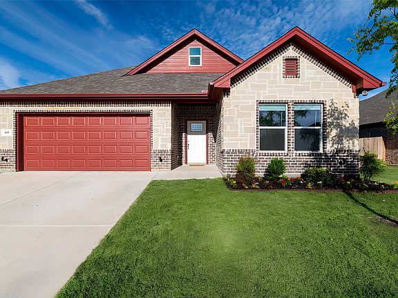 2nd image of 405 Titus Dr
