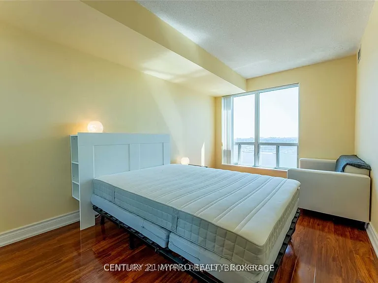 1 Lee Centre Dr #1609 — Photo 21