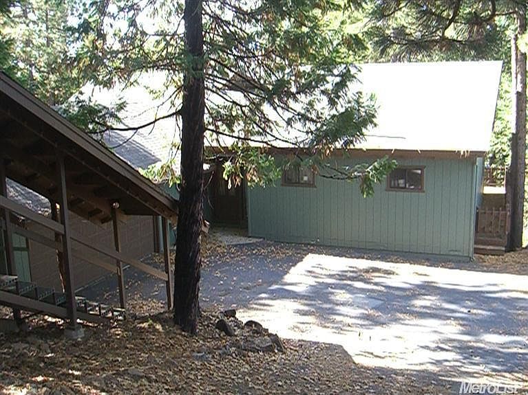 1st image of 28916 Sherwood Forest Ln