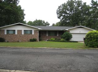 300 Phadral Pt, Hot Springs, AR 71913