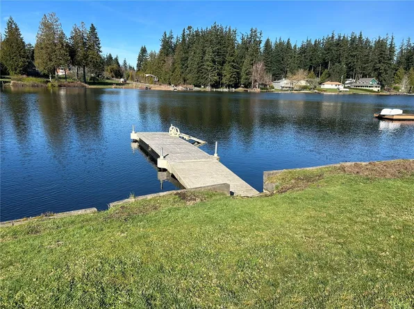 8305 Lakewood Road, Stanwood, WA 98292