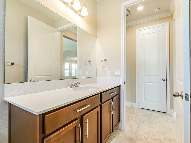 8278 Procida Isle Ln — Photo 48