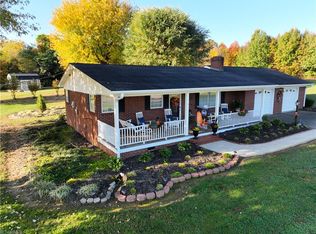 1313 George Chandler Rd, Mount Airy, NC 27030