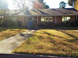 101 Wildwood Dr, Texarkana, TX 75501