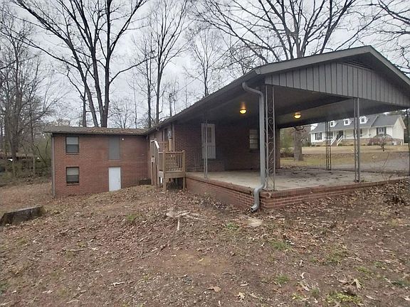 4th image of 1536 Lilly Ln