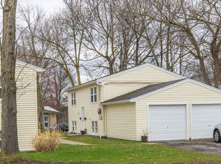 1305 Genesee St #3B, Rochester, NY 14611