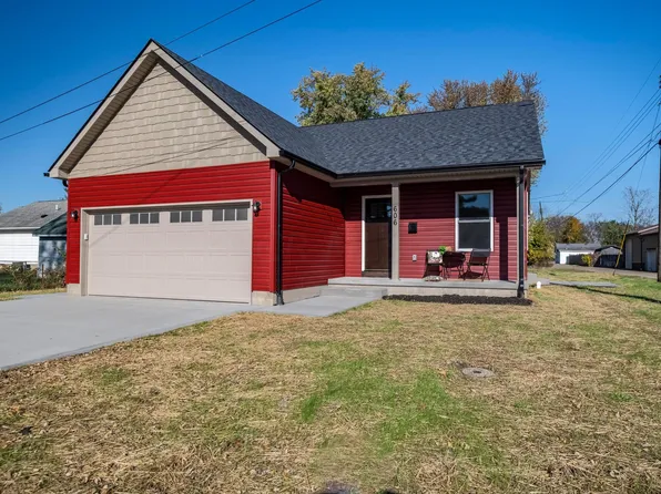 606 Forest St, Washington Court House, OH 43160