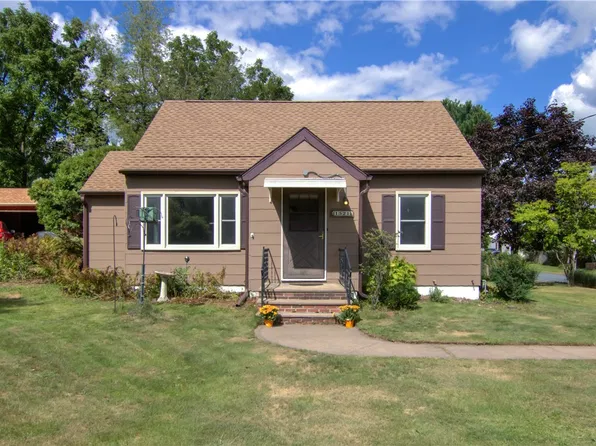 1521 Wilson Avenue, Menomonie, WI 54751