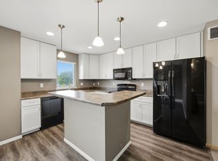 2414 Catskill Ct, Iowa City, IA 52245