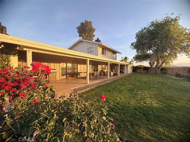 19230 Pinto Way — Photo 7