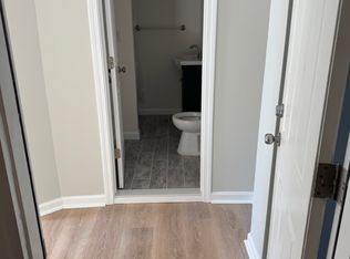 224 Hanover St APT 11, Boston, MA 02113