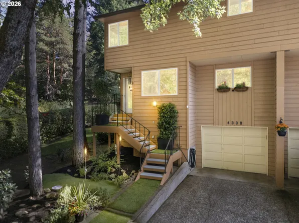 4330 Botticelli St, Lake Oswego, OR 97035