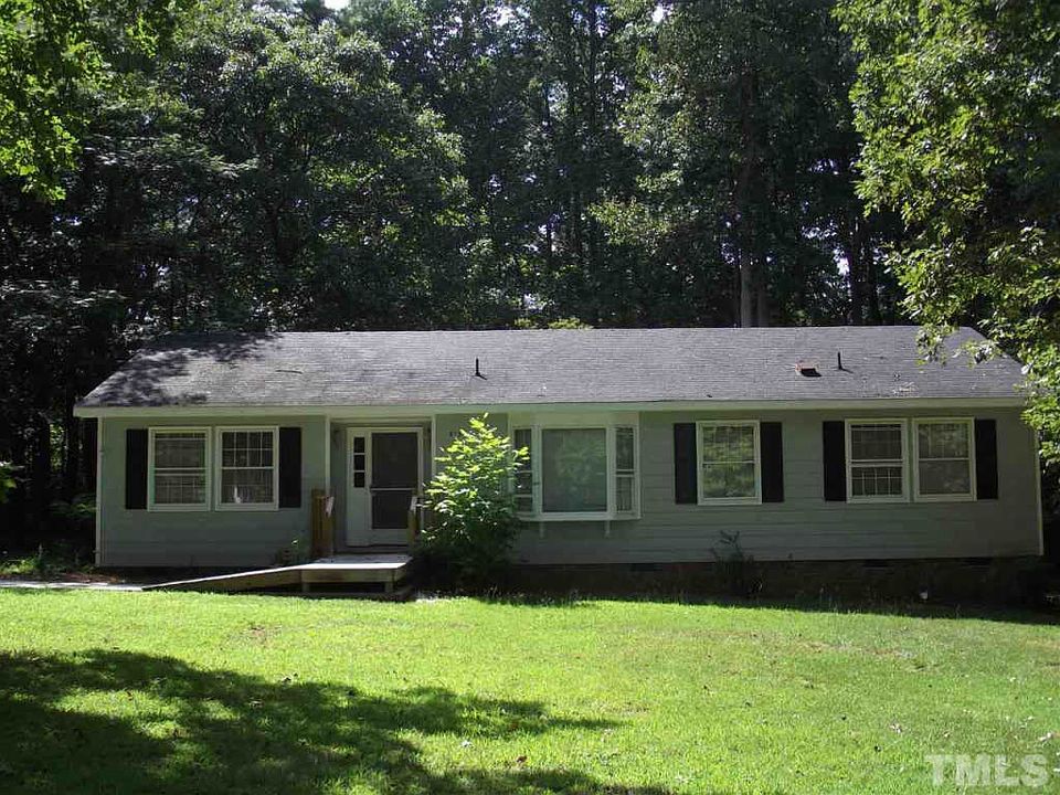 1st image of 419 Delvin Ln