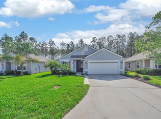 345 Glasgow Dr, Saint Johns, FL 32259