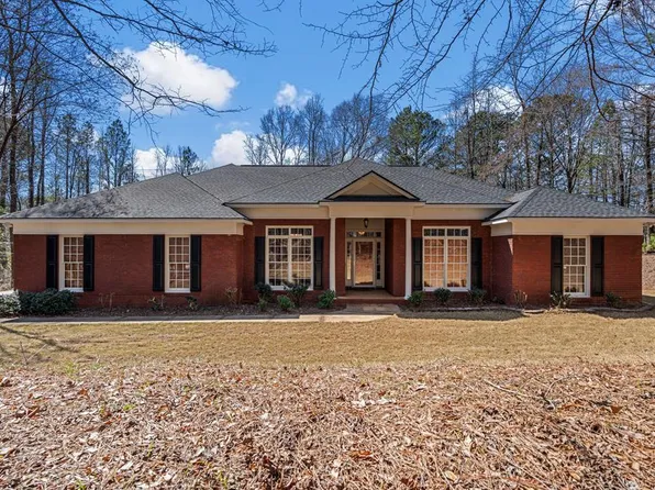 445 Scooter Dr, Midland, GA 31820