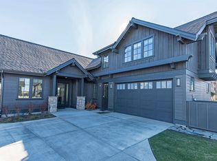 19233 Solomon Dr, Bend, OR 97702
