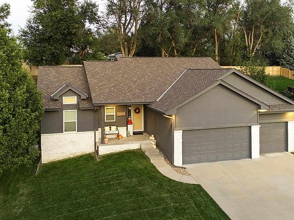 2nd image of 3209 N 161st St