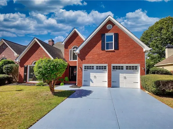 2111 Highland Club Dr SE, Conyers, GA 30013