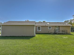 2606 S 18th St, Council Bluffs, IA 51501