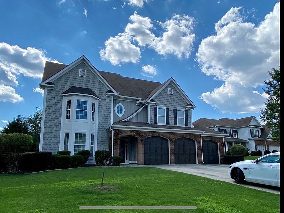 1st image of 3450 E Gate Dr