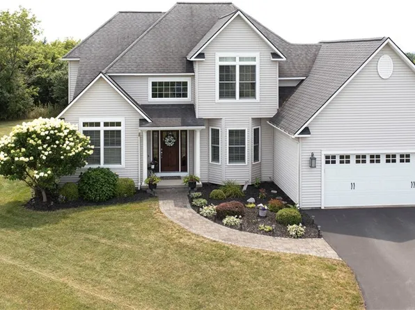 3238 Barrington Way, Auburn, NY 13021