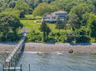 5 Aquidneck Ct, Jamestown, RI 02835
