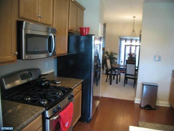 5th image of 330 Gosling Way