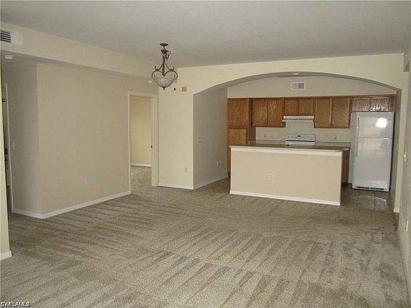 2nd image of 7945 Preserve Cir APT 527