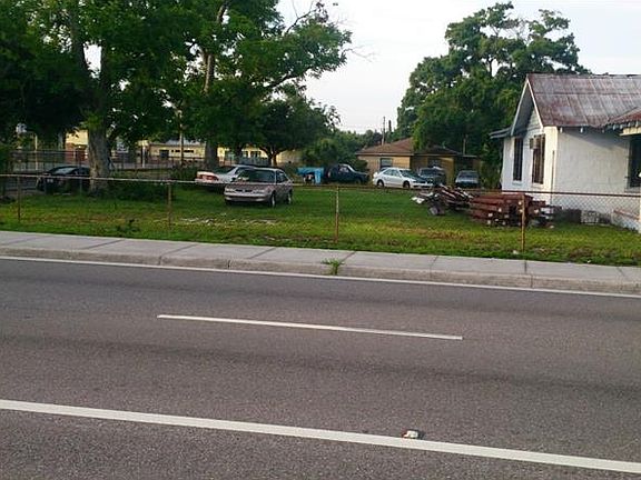 2nd image of 2005 E Dr Martin Luther King Jr Blvd