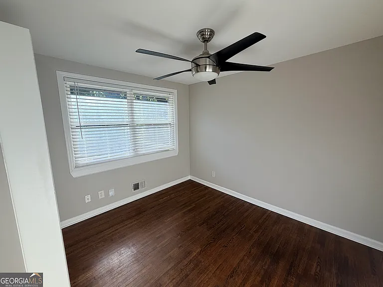 3567 Brookfield Ln — Photo 16