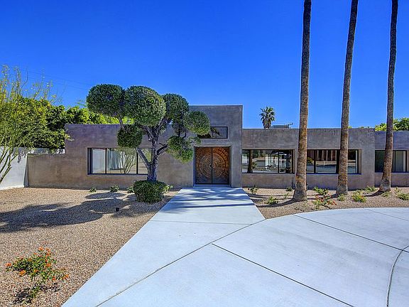 4th image of 2224 N Vista Grande Ave