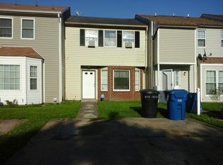 890 Riverbend Rd, Virginia Beach, VA 23452