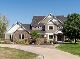 4608 Eastwood Ct, Madison Lake, MN 56063