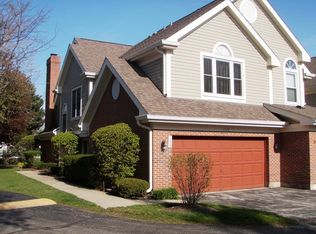 1339 S Old Wilke Rd, Arlington Heights, IL 60005