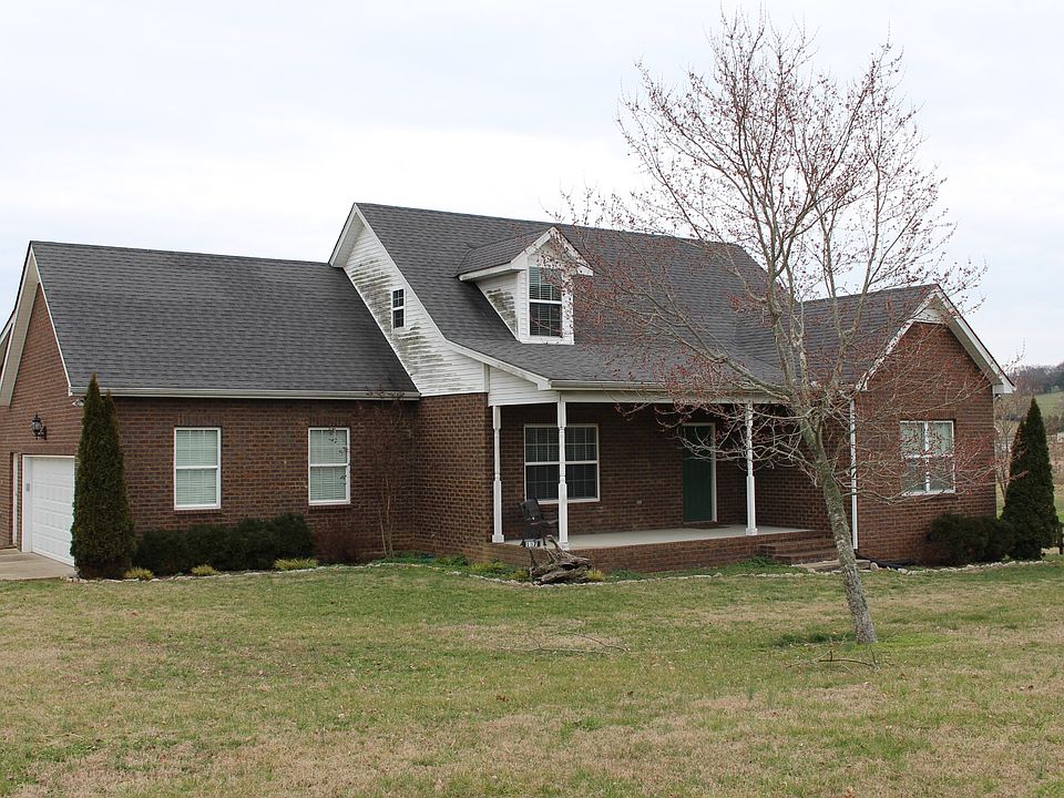 1st image of 137 Eaglecrest Dr
