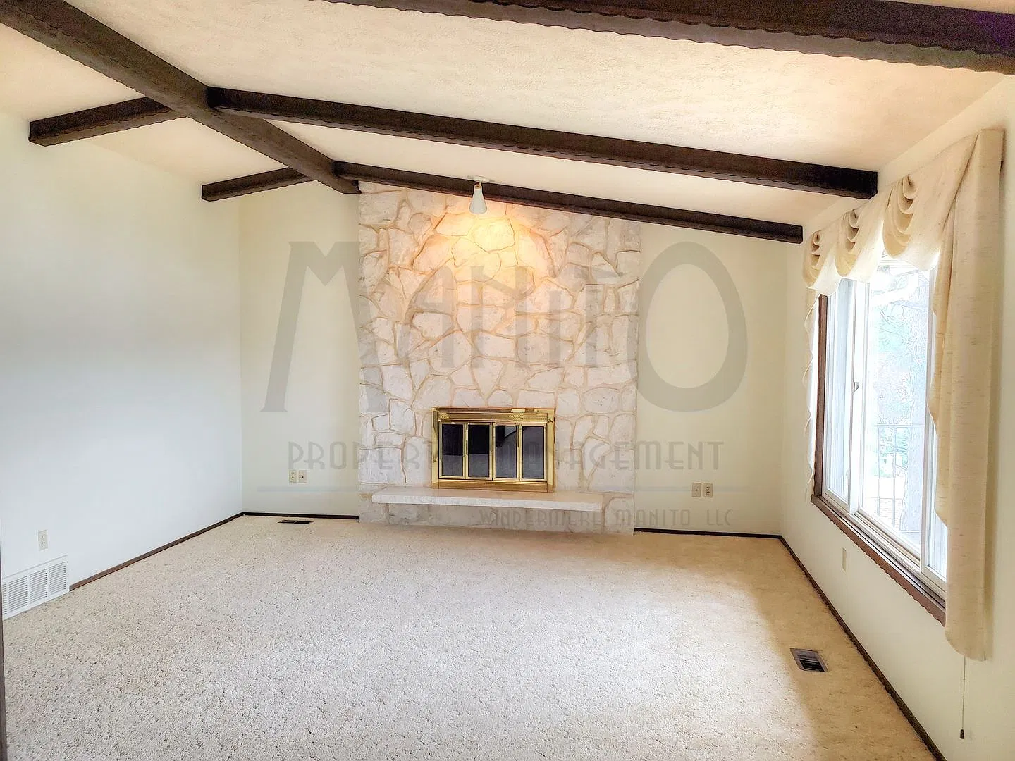 **Coming Soon** Incredible Lake Views — Photo 2