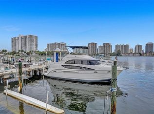 Del Prado Marina, Aventura, FL 33160