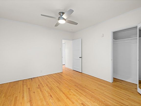 3rd image of 11341 Denair St