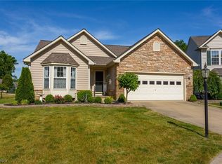 614 Canter Ct, Avon Lake, OH 44012