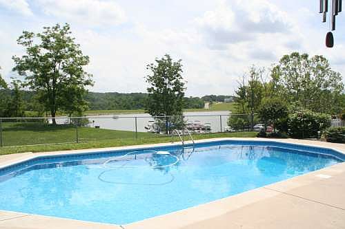 4th image of 19814 Lakeview Dr
