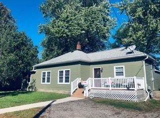 133 Cook St, West Union, IA 52175