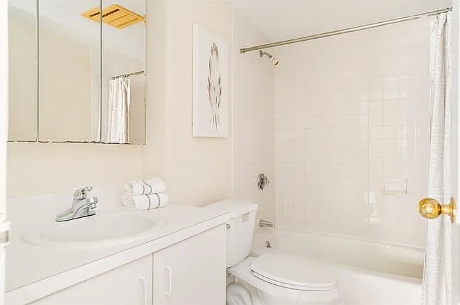 135 Pleasant St #605 — Photo 12
