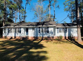 8 Belmont Dr, Thomasville, GA 31792