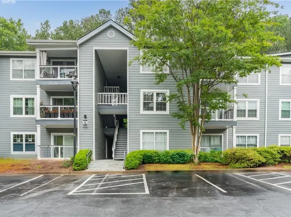 6204 Santa Fe Pkwy, Sandy Springs, GA 30350