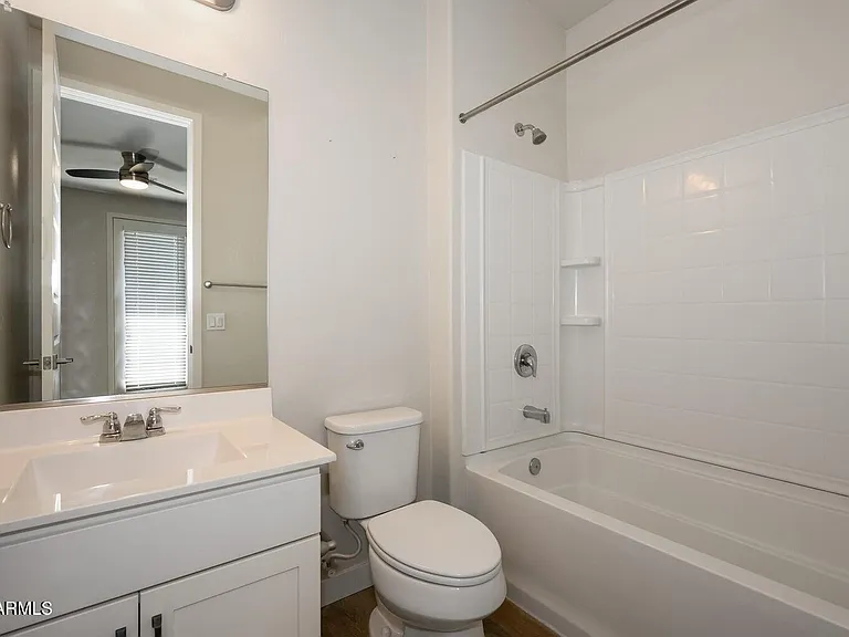 4236 N 27th St #39 — Photo 32