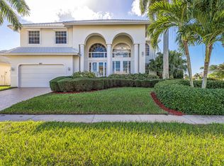 880 Banyan Ct, Marco Island, FL 34145