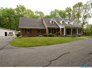 5945 Berkey Southern Rd, Whitehouse, OH 43571