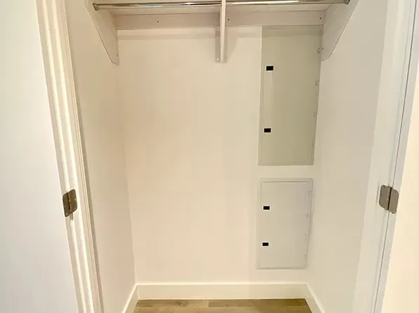 10 Nevins Street image 7 of 11